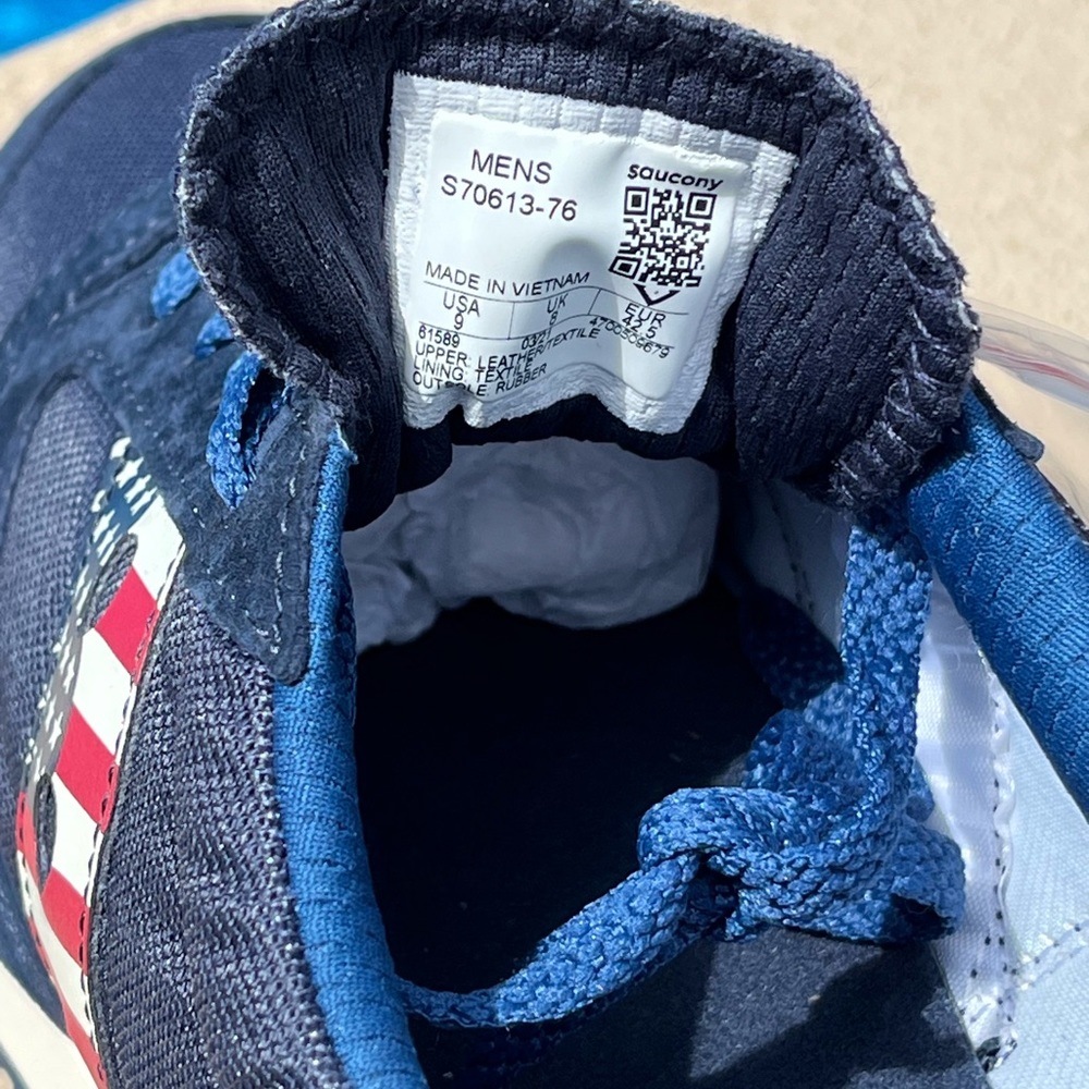 Saucony Jazz 81 Stars and Stripes Sneakers - Picture 5 of 14